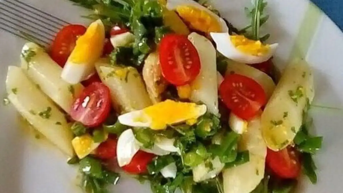 Frischer Spargelsalat - das perfekte Frühlingsrezept